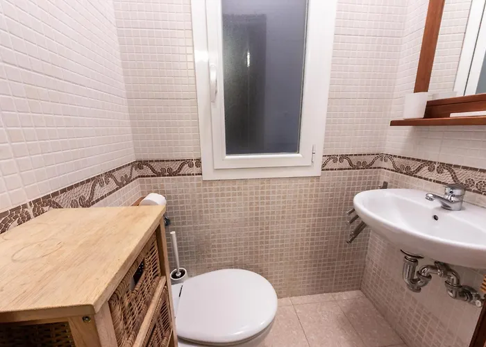 Ria Flat Apartament *